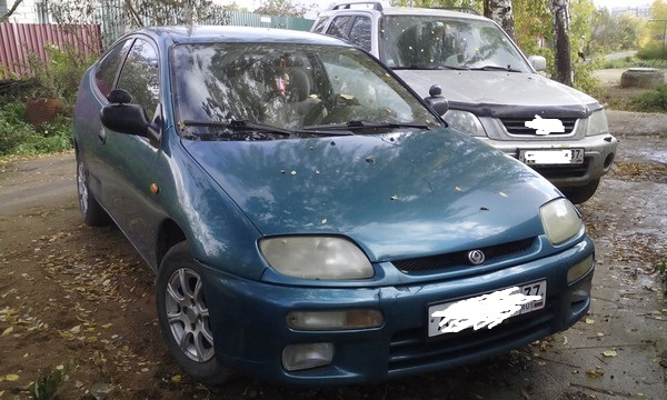 Mazda 323